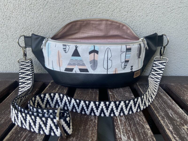 Crossbody Bag – Bild 22