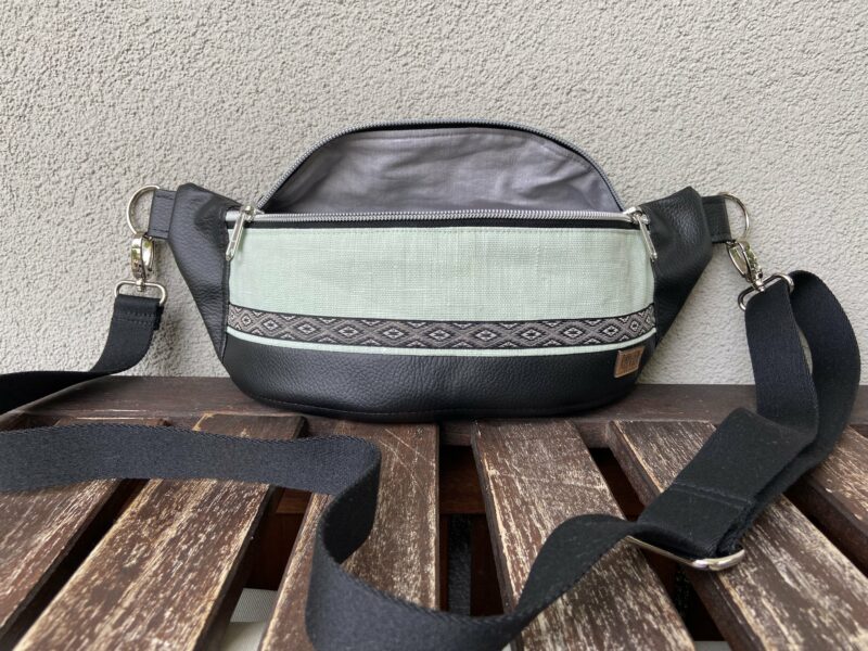 Crossbody Bag – Bild 12