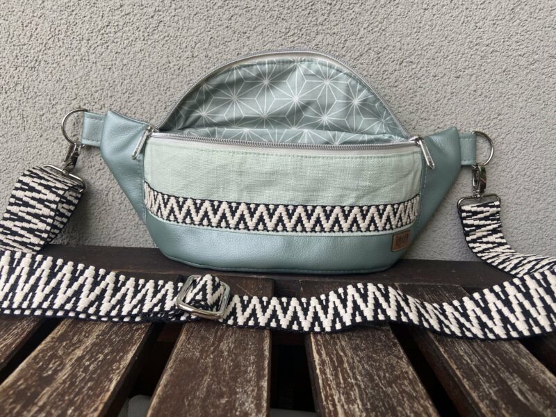 Crossbody Bag – Bild 14