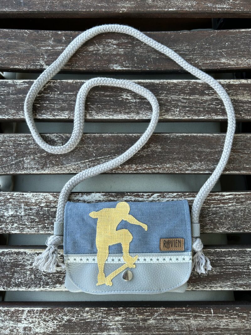 Umhängeportemonnaie - grau/blau Skater